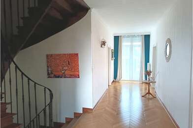 Maison 8 pièces 298000 €