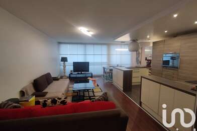Appartement 4 pièces 256000 €
