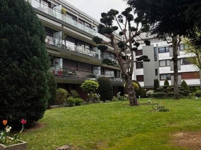 Appartement 2 p à LA VARENNE SAINT HILAIRE — photo du bien