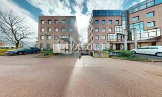 Bureau  375 m² à louer à Écully (69130)