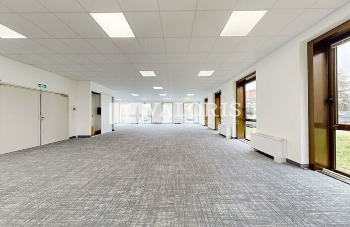 BUREAUX à LOUER — photo 5