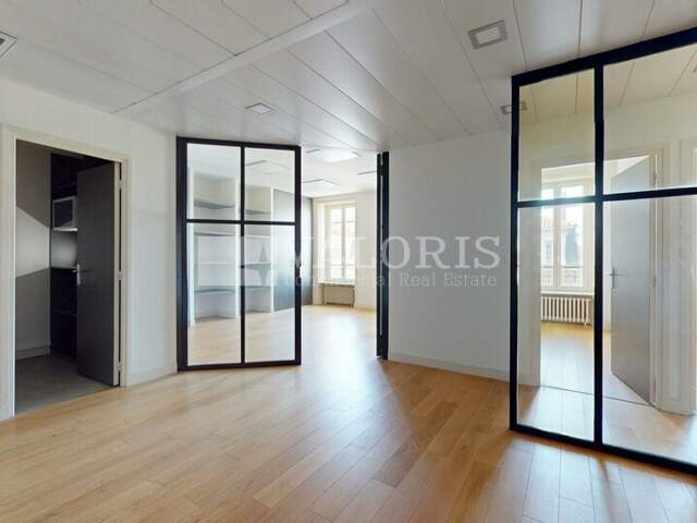 BUREAUX à LOUER — photo du bien