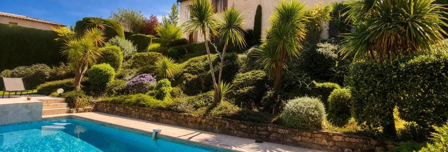 Maison 6 Pièces 200 m² à vendre à Le Rouret (06650)