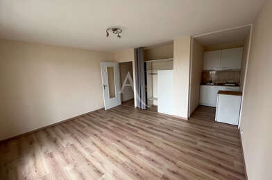 Appartement 1 pièces 470 €