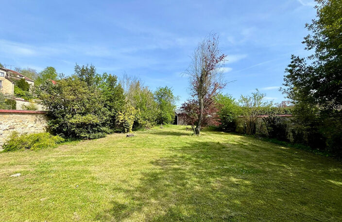 Maison de caractère à vendre à Auvers-sur-Oise - 6 chambres - environ 200 m² habitables — photo 2