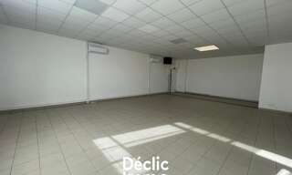 Bureau  76 m² à louer à Le Crès (34920)