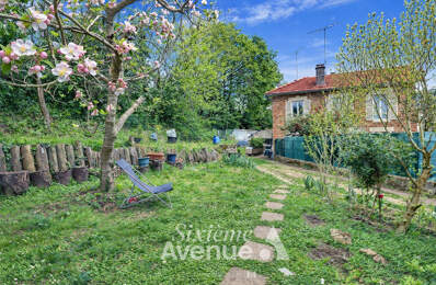 VIROFLAY - APPARTEMENT familial de 5 pièces de 112 m2 avec JARDIN — photo du bien