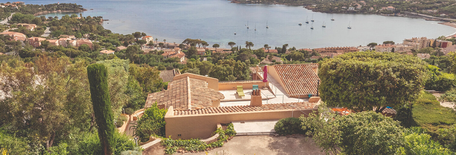 Maison 8 Pièces 213 m² à vendre à Saint-Raphaël (83700)