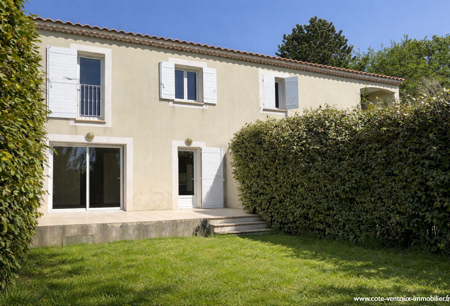 Villa T4, récente, 82m2  garage et jardin à Aubignan — photo 1