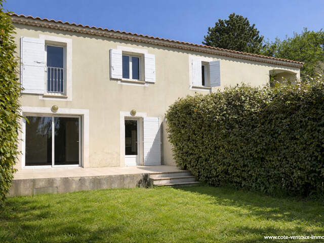Villa T4, récente, 82m2  garage et jardin à Aubignan — photo du bien