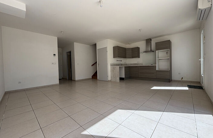 Villa T4, récente, 82m2  garage et jardin à Aubignan — photo 3