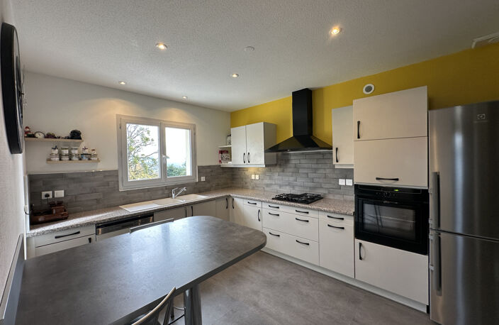 Maison récente de plain-pied   108 m2 sur 2 305 m2 de terrai — photo 3