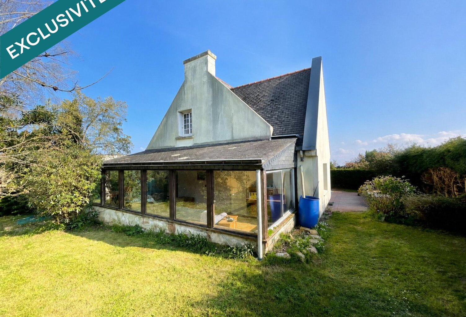 Maison néo-bretonne ouverte sur son jardin — photo 1