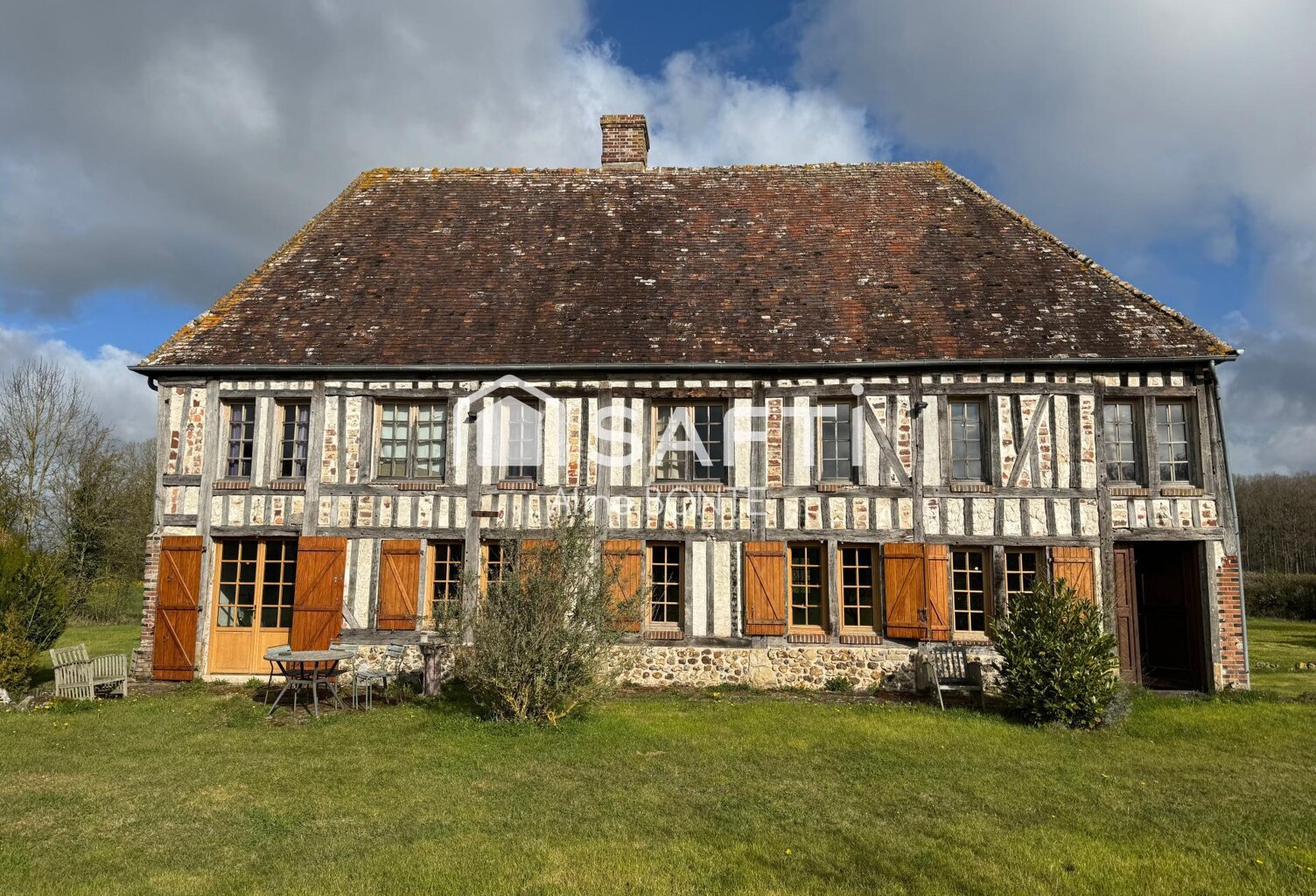 Manoir Seigneurial avec 1ha74 — photo 1