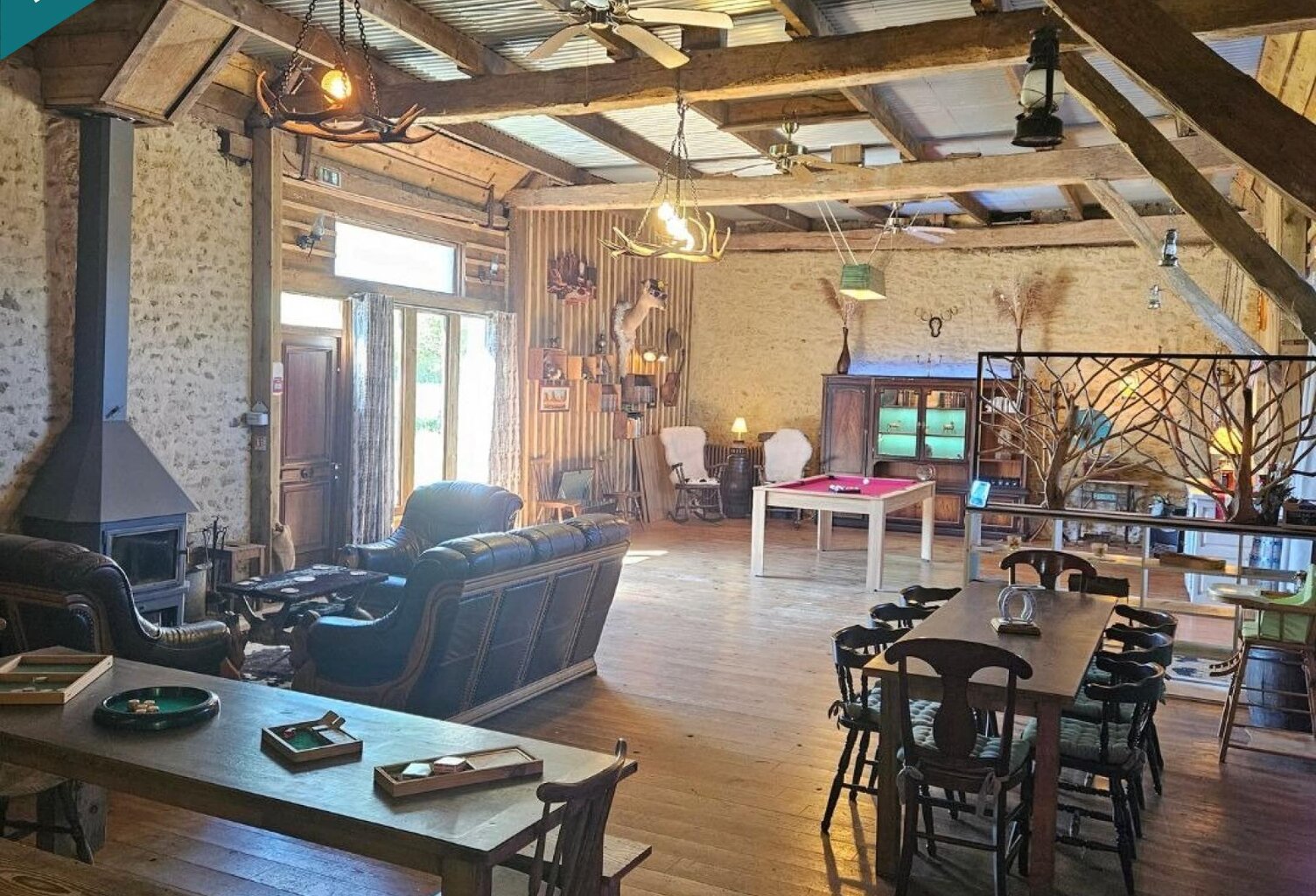 Propriété début XVIIe siècle  275 m² habitables sur 2,3 hectares  Fort potentiel — photo 1
