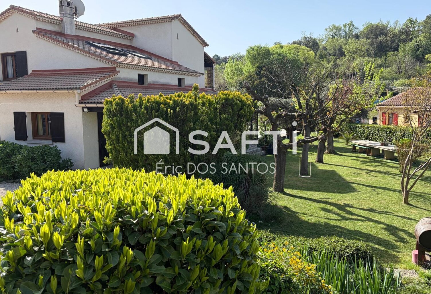 Propriété familiale au cœur d'un écrin de verdure Jardin remarquable et piscine — photo 1