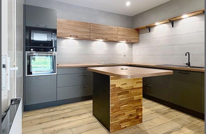 Maison de 146m2 avec une dépendance habitable de 32m2 — photo 4