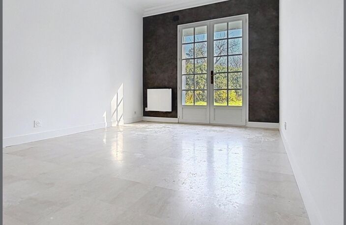Maison de 146m2 avec une dépendance habitable de 32m2 — photo 5