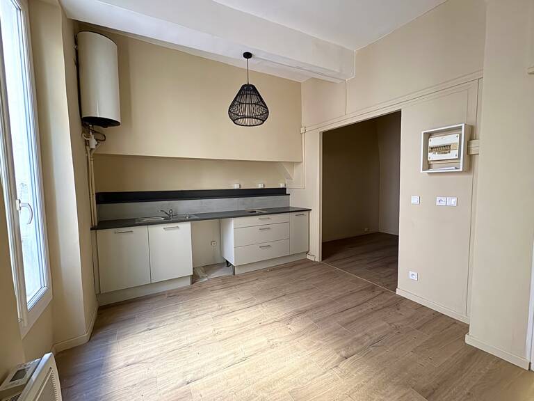 34500 Béziers-studio 25 m2-centre ville — photo 1