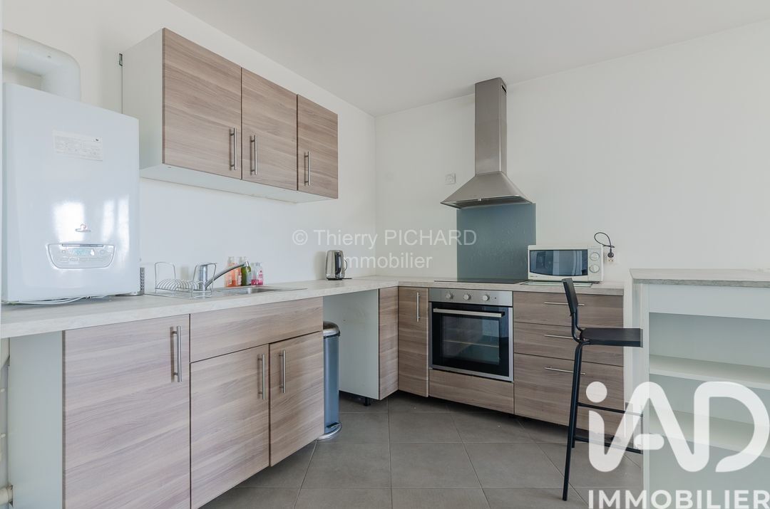 Vente Appartement 3 pièces - Photo 2
