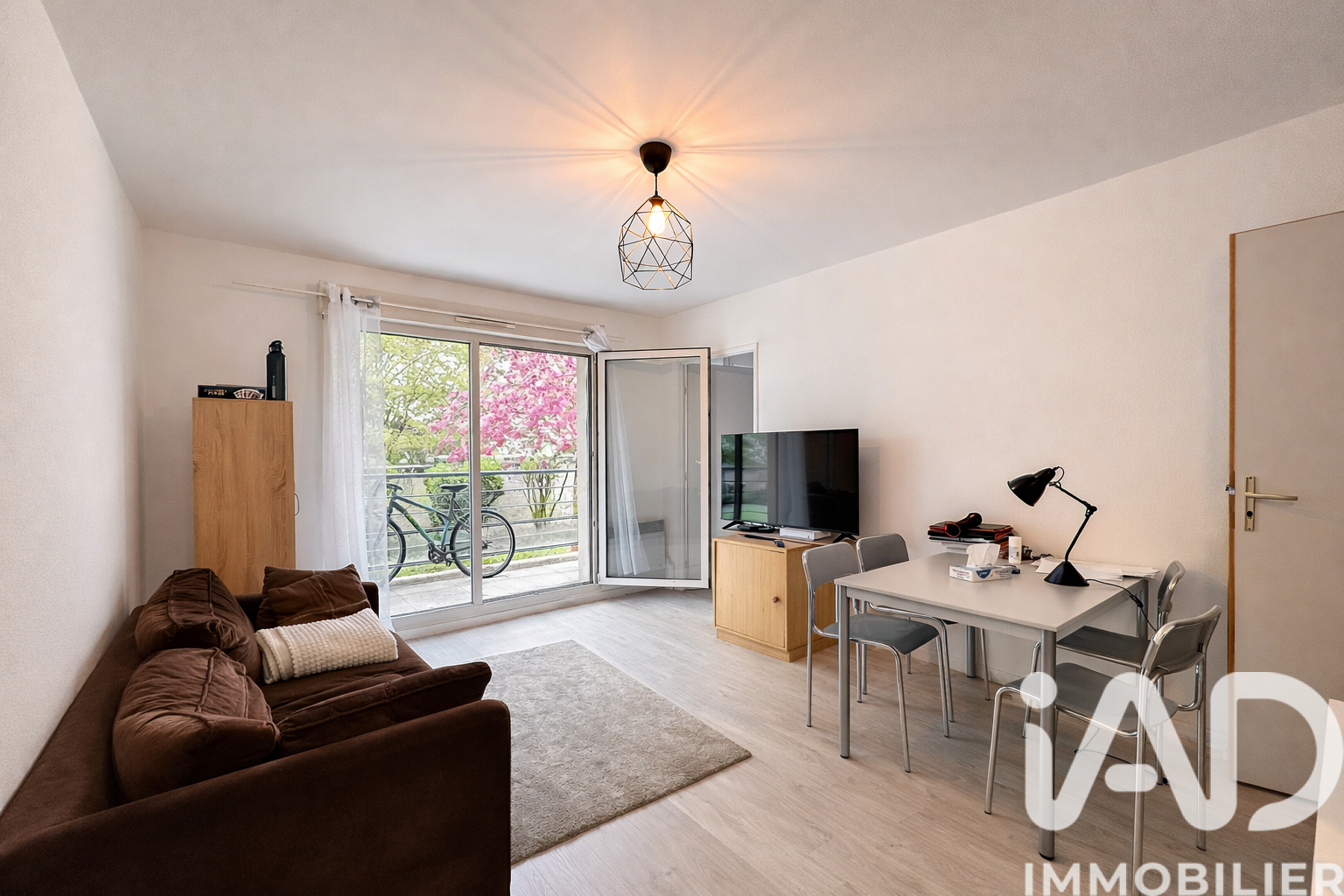 Vente Appartement 2 pièces - Photo 2