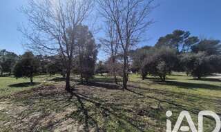 Terrain  13960 m² à vendre à Rognes (13840)