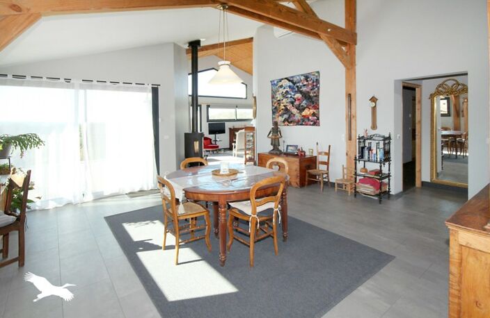 Contemporaine de 5 pièces principales — photo 2