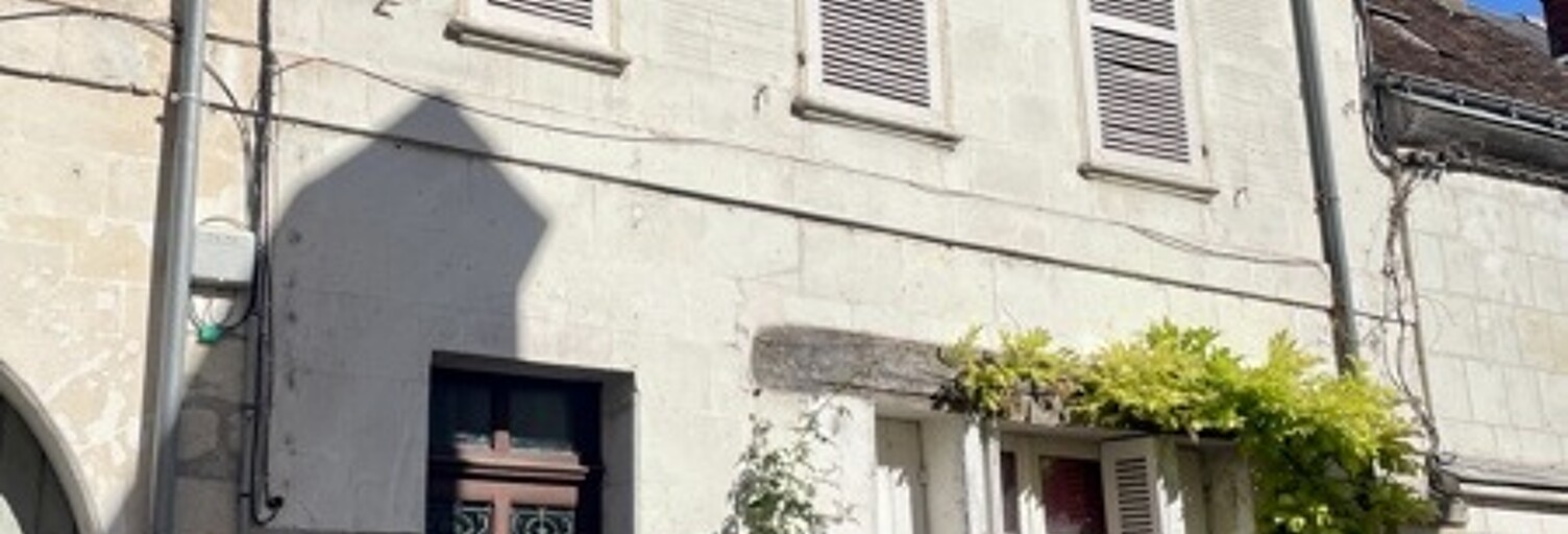 Immeuble   m² à vendre à Loches (37600)
