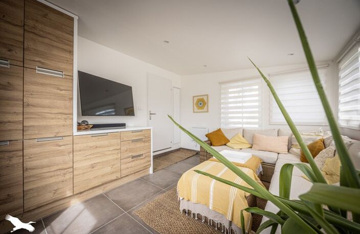 Maison en pierre de 8 pièces principales — photo 2