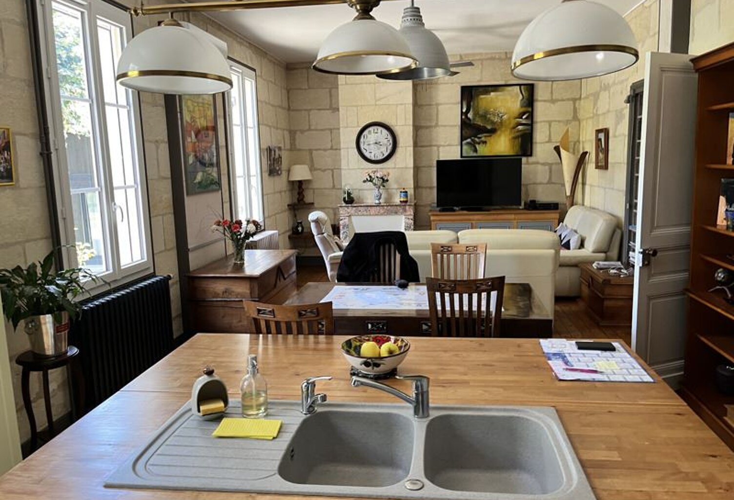 Maison en pierre de 5 pièces principales — photo 1