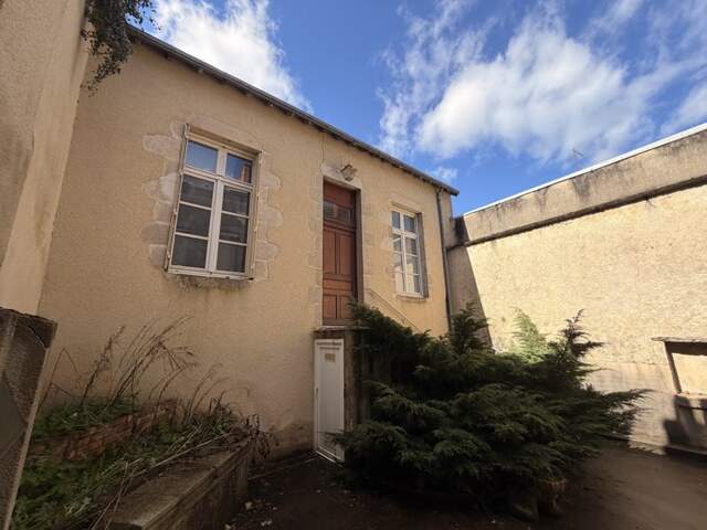 Maison de bourg de 2 pièces principales — photo du bien