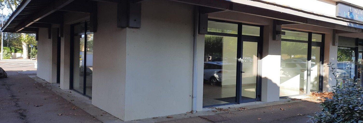 Commerce  93 m² à louer à Castelnau-d'Estrétefonds (31620)