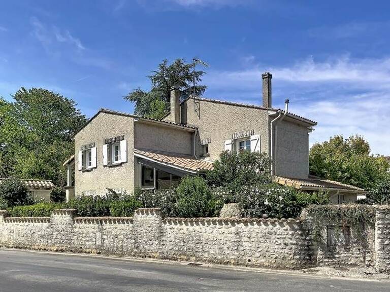 Maison en pierre de 4 pièces principales — photo 1