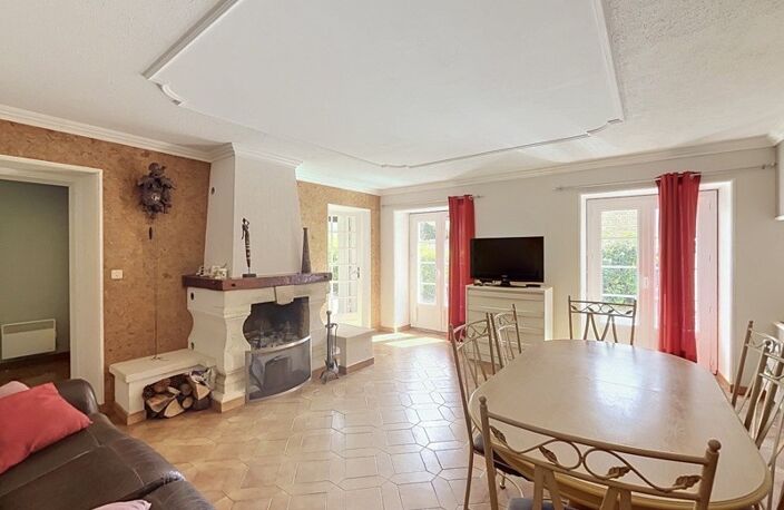 Maison en pierre de 4 pièces principales — photo 5