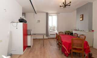 Maison 7 Pièces 200 m² à vendre à Saint-Estèphe (33180)