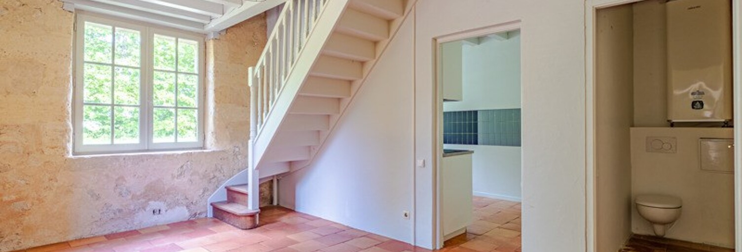 Immeuble   m² à vendre à Espiet (33420)