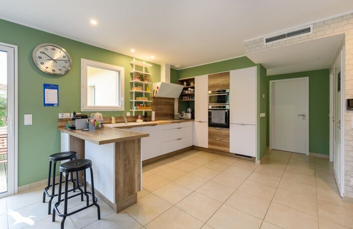Contemporaine de 4 pièces principales — photo 3