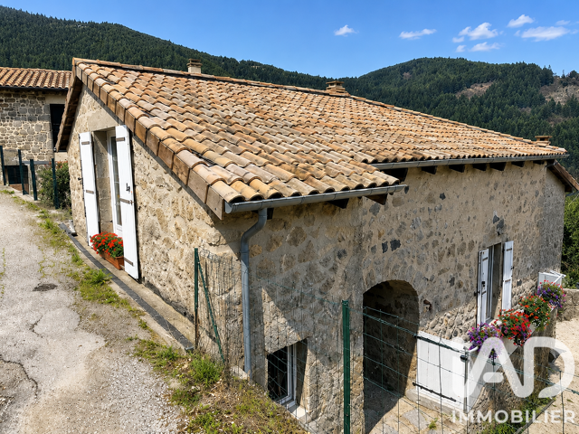 Vente Maison de village 3 pièces — photo du bien