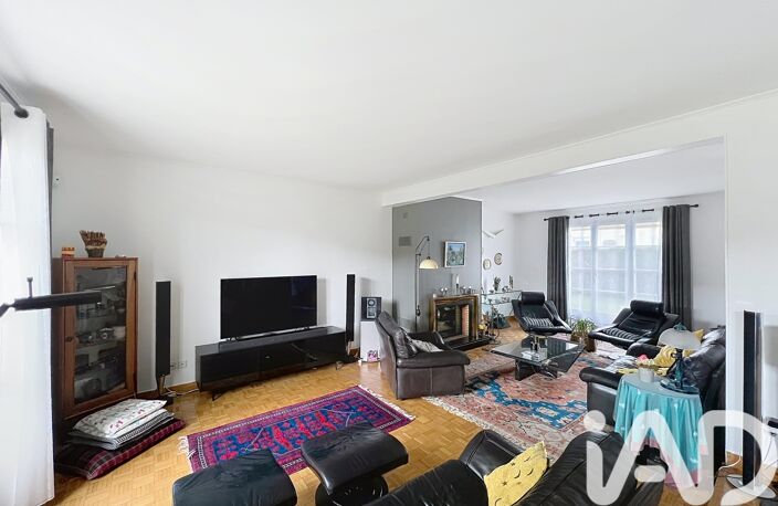 Vente Maison traditionnelle 7 pièces — photo 3