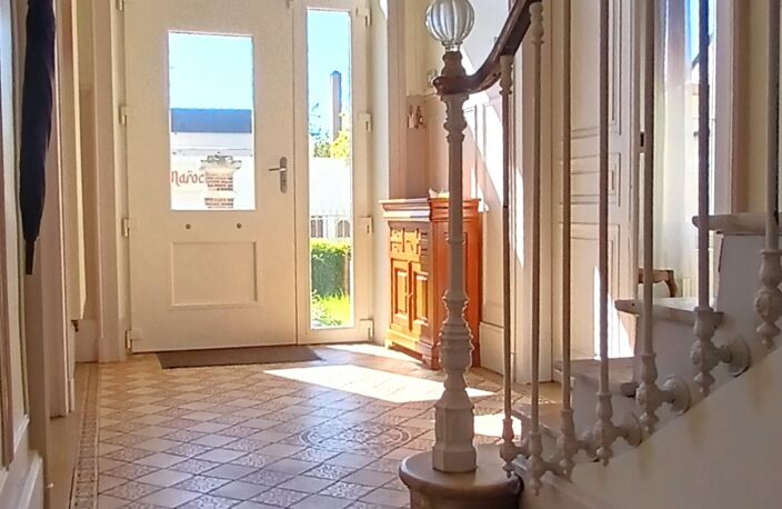 Vente Maison d'architecte 8 pièces — photo 2
