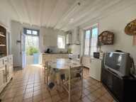 Maison en pierre de 4 pièces principales — photo 2