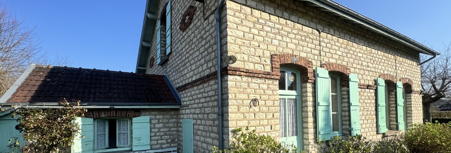 Maison 10 Pièces 171 m² à vendre à Montceau-les-Mines (71300)