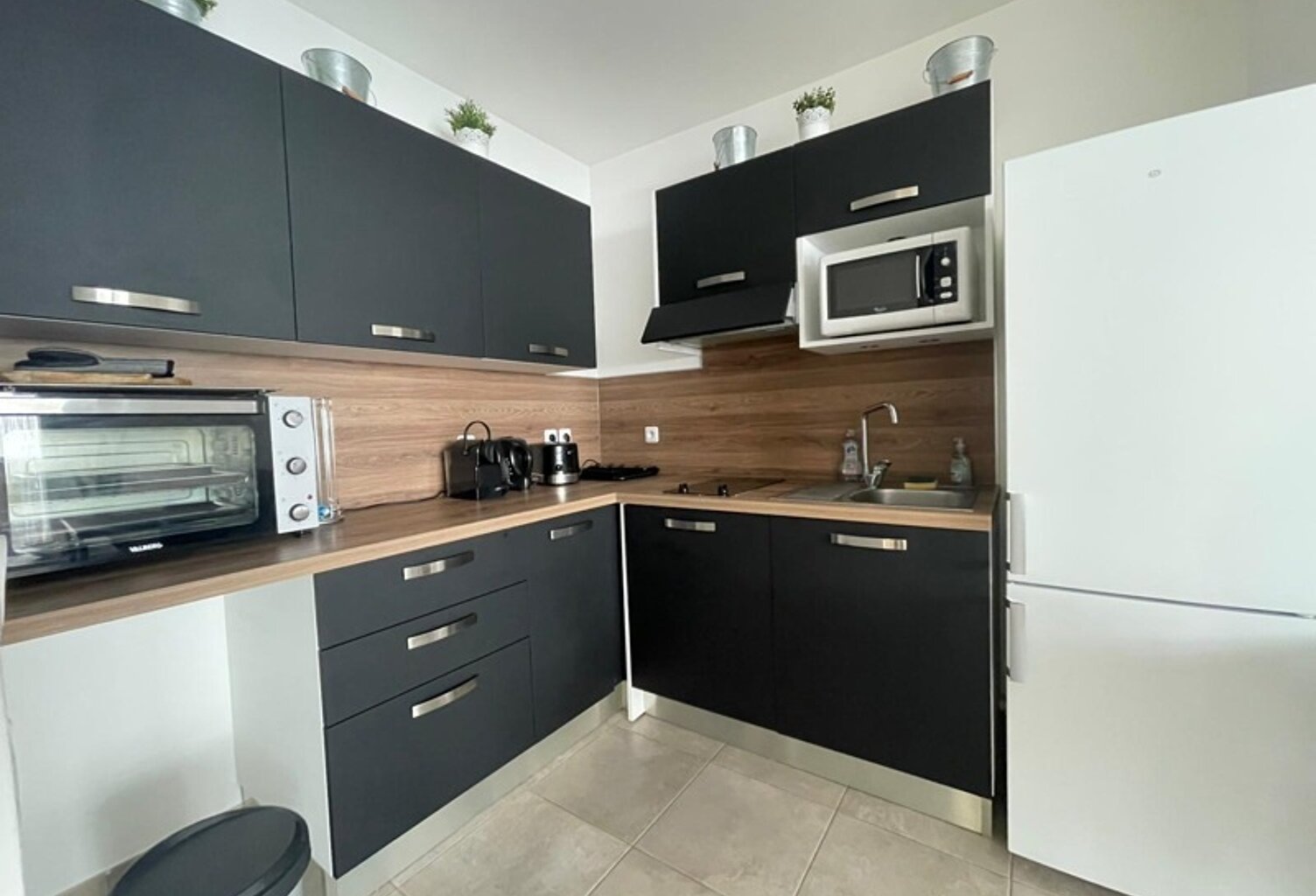 Vente appartement 2 pièces 47 m² Bordeaux (33100) — photo 1