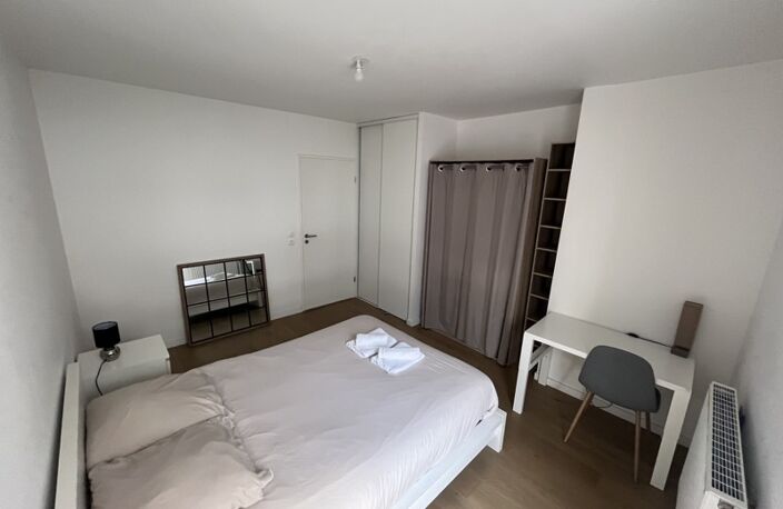 Vente appartement 2 pièces 47 m² Bordeaux (33100) — photo 4