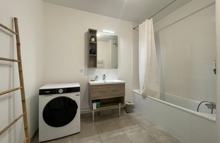 Vente appartement 2 pièces 47 m² Bordeaux (33100) — photo 5