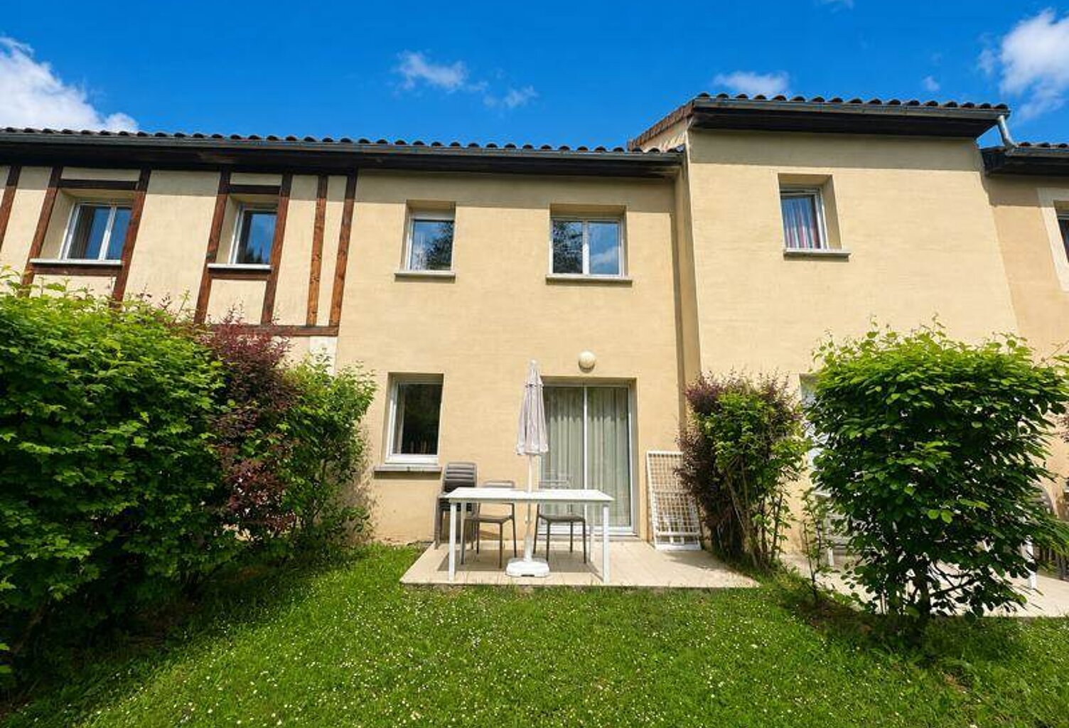 Duplex de 3 pièces principales — photo 1
