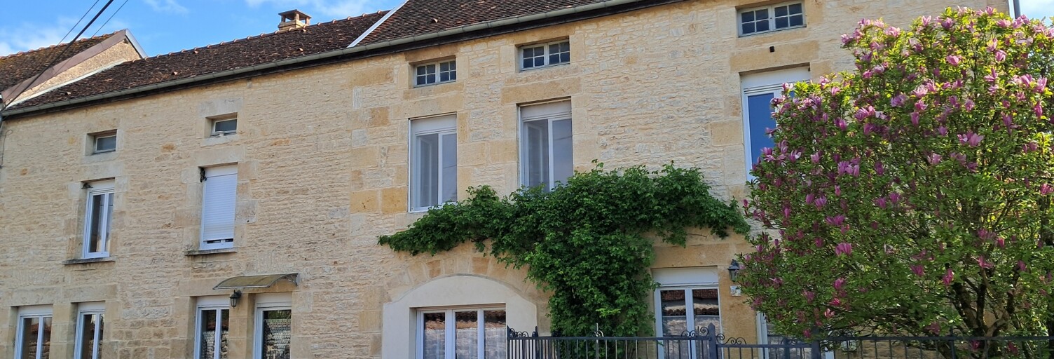 Maison 4 Pièces 172 m² à vendre à Savoisy (21500)