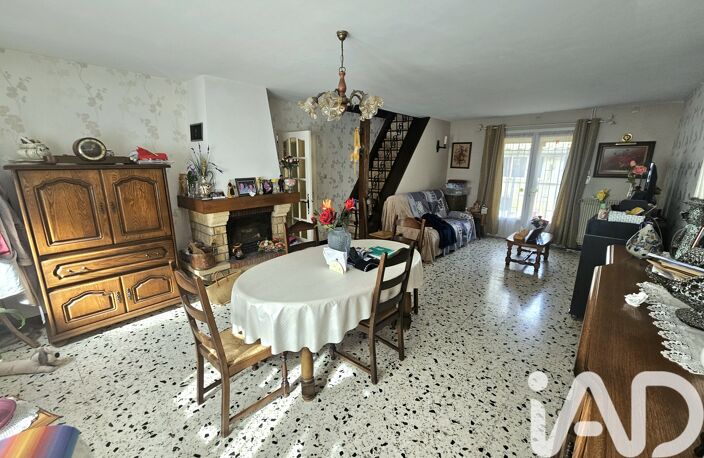 Vente Maison/villa 4 pièces — photo 2