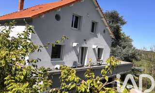 Maison 7 Pièces 153 m² à vendre à Orcines (63870)