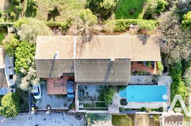 Immeuble  480000 €